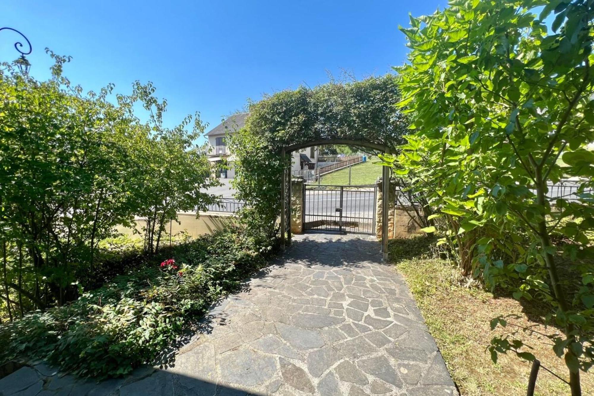 Villa La Baronnie - 11 Pers - Proche Brive -Jardin Ussac Eksteriør bilde